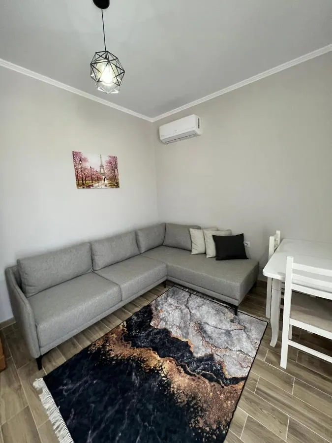 Kajl Apartment Vlorë 0*,  阿尔巴尼亚